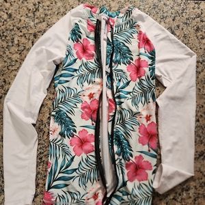 2 zip up rash guards